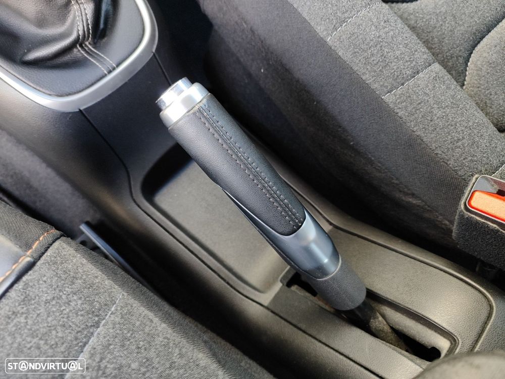 Citroën C3 1.5 BlueHDi Shine - 22