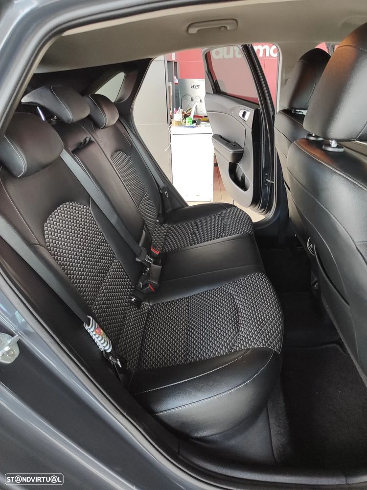 Kia Ceed 1.0 T-GDI TX+SRF - 17
