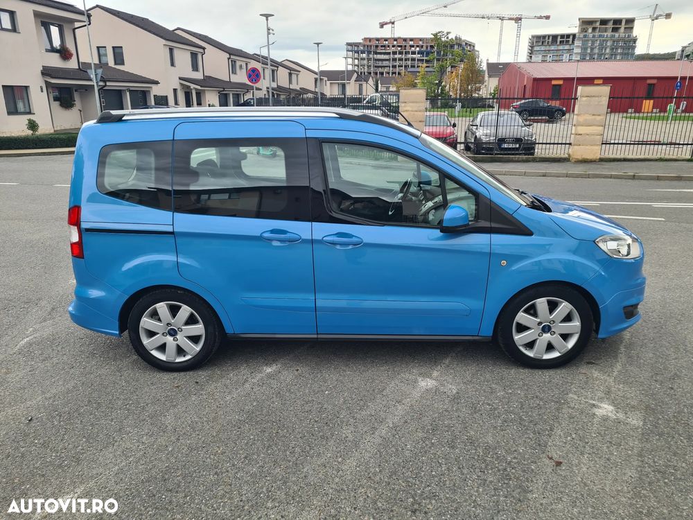 Ford Courier ver-1-6-tdci-s-s-titanium - 17