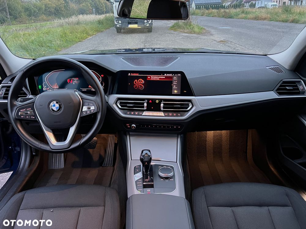BMW Seria 3 - 27