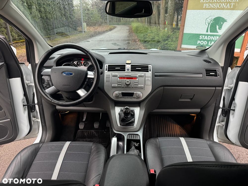 Ford Kuga 2.0 TDCi 2x4 Trend - 17