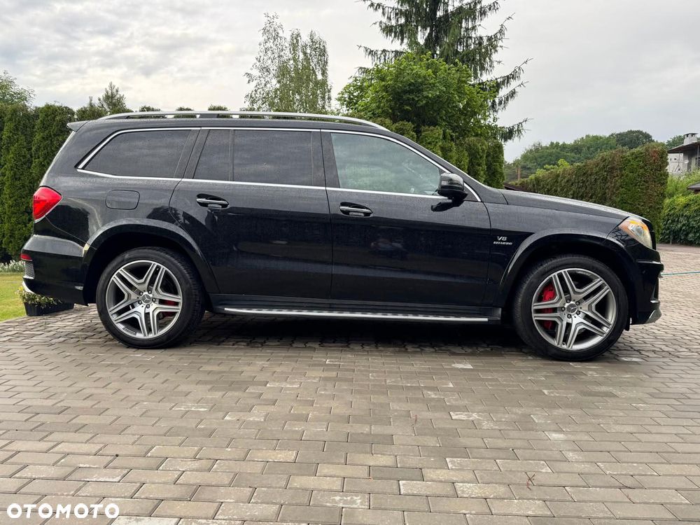 Mercedes-Benz GL - 5