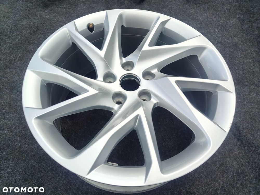 FELGA SEAT CUPRA FORMENTOR 5FF601025C 18 ORYGINAŁ tel.509100323 - 2