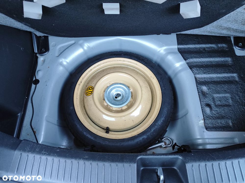 Mazda 2 1.3 Exclusive - 13