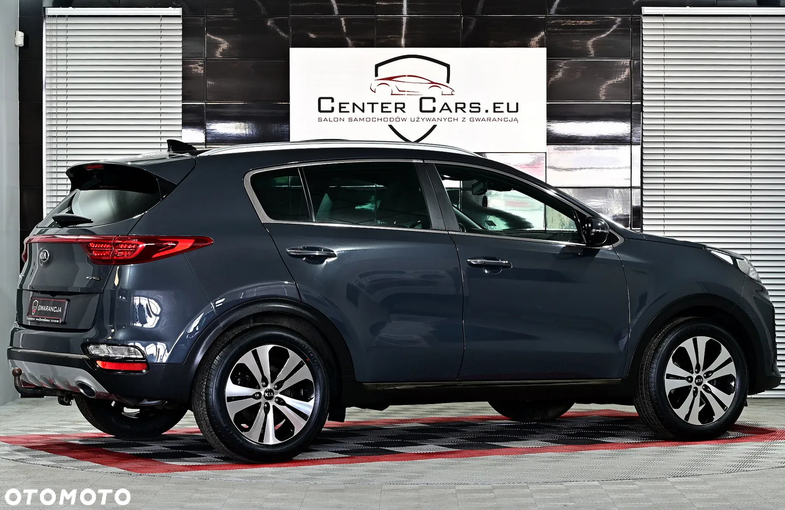 Kia Sportage - 16