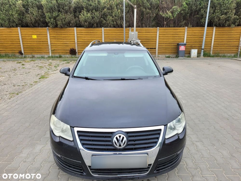 Volkswagen Passat - 2
