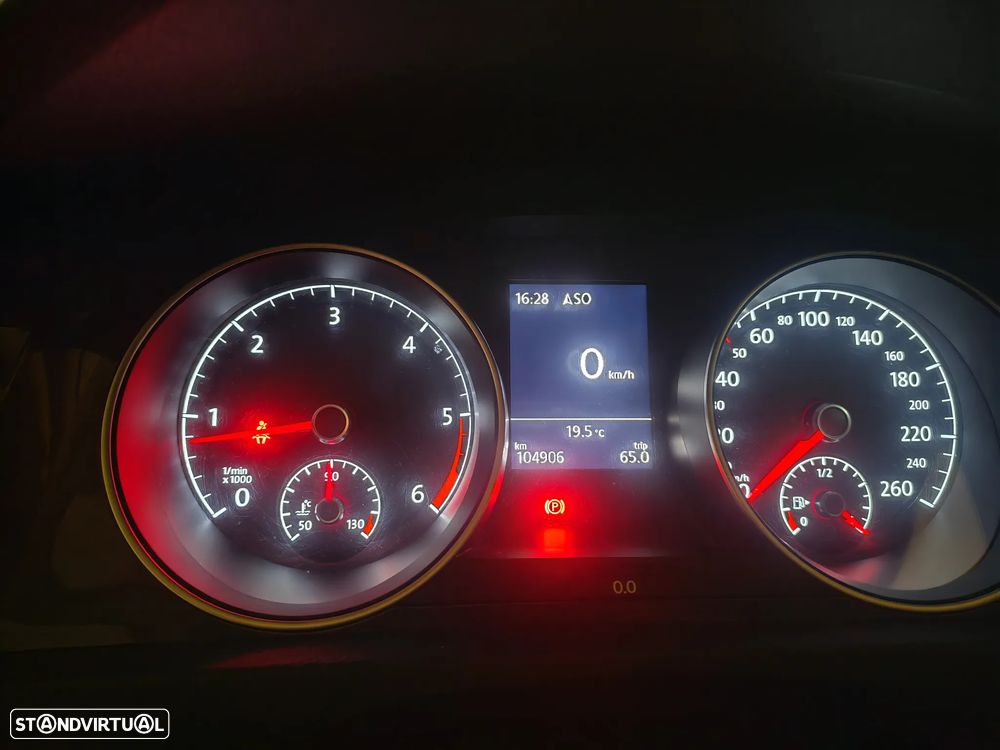 VW Golf Variant 1.6 TDi Confortline - 12