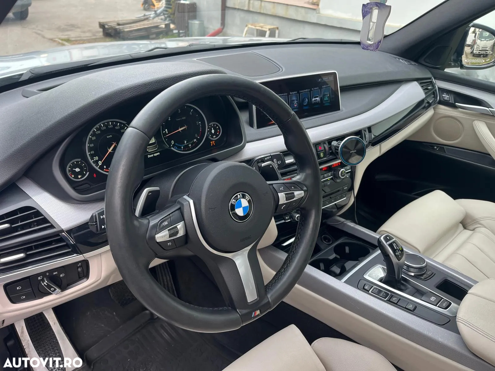 BMW X5 xDrive30d - 14