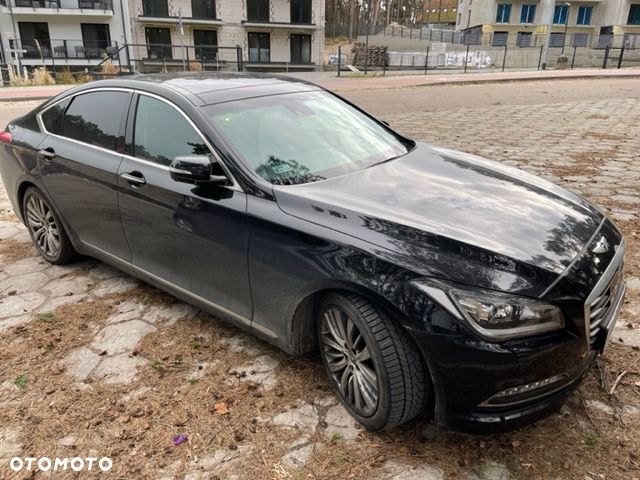 Hyundai Genesis - 1