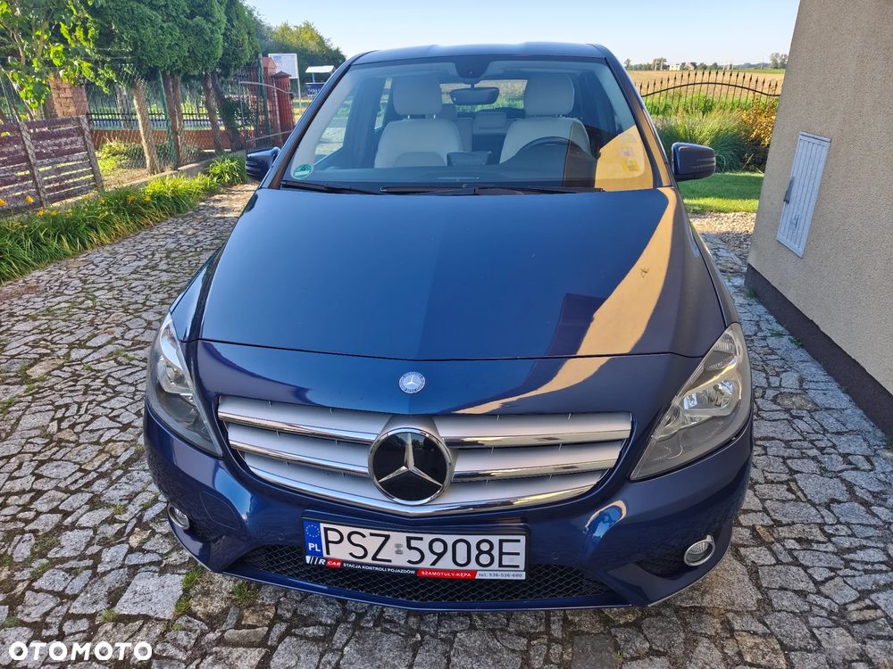 Mercedes-Benz Klasa B 180 CDI (BlueEFFICIENCY) - 17