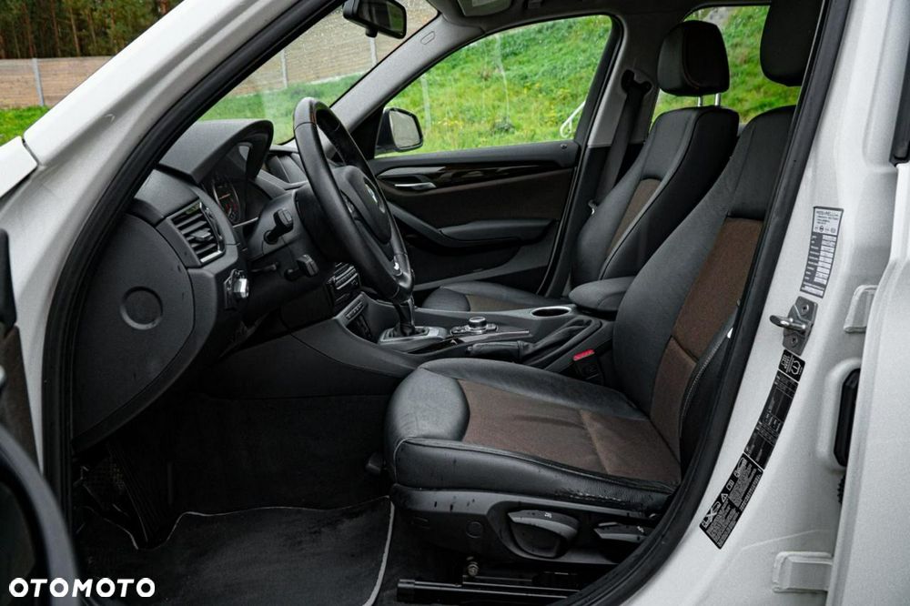 BMW X1 - 32
