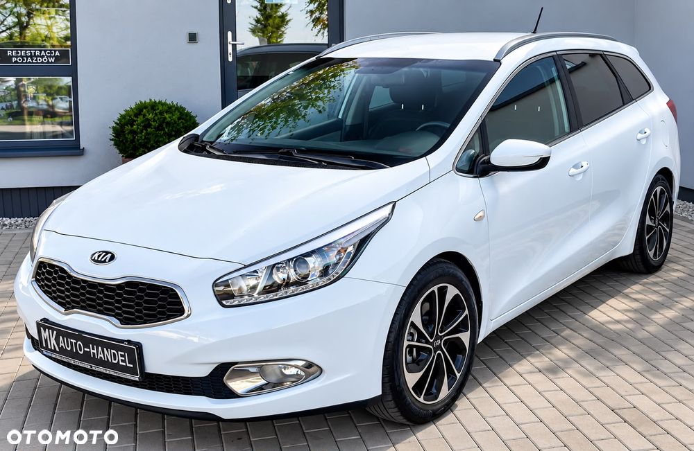 Kia Ceed - 1