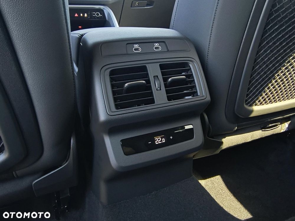 Audi SQ5 - 40
