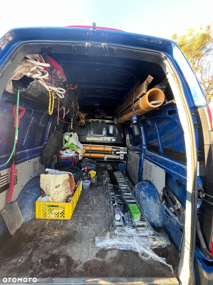 Mercedes-Benz VITO - 11