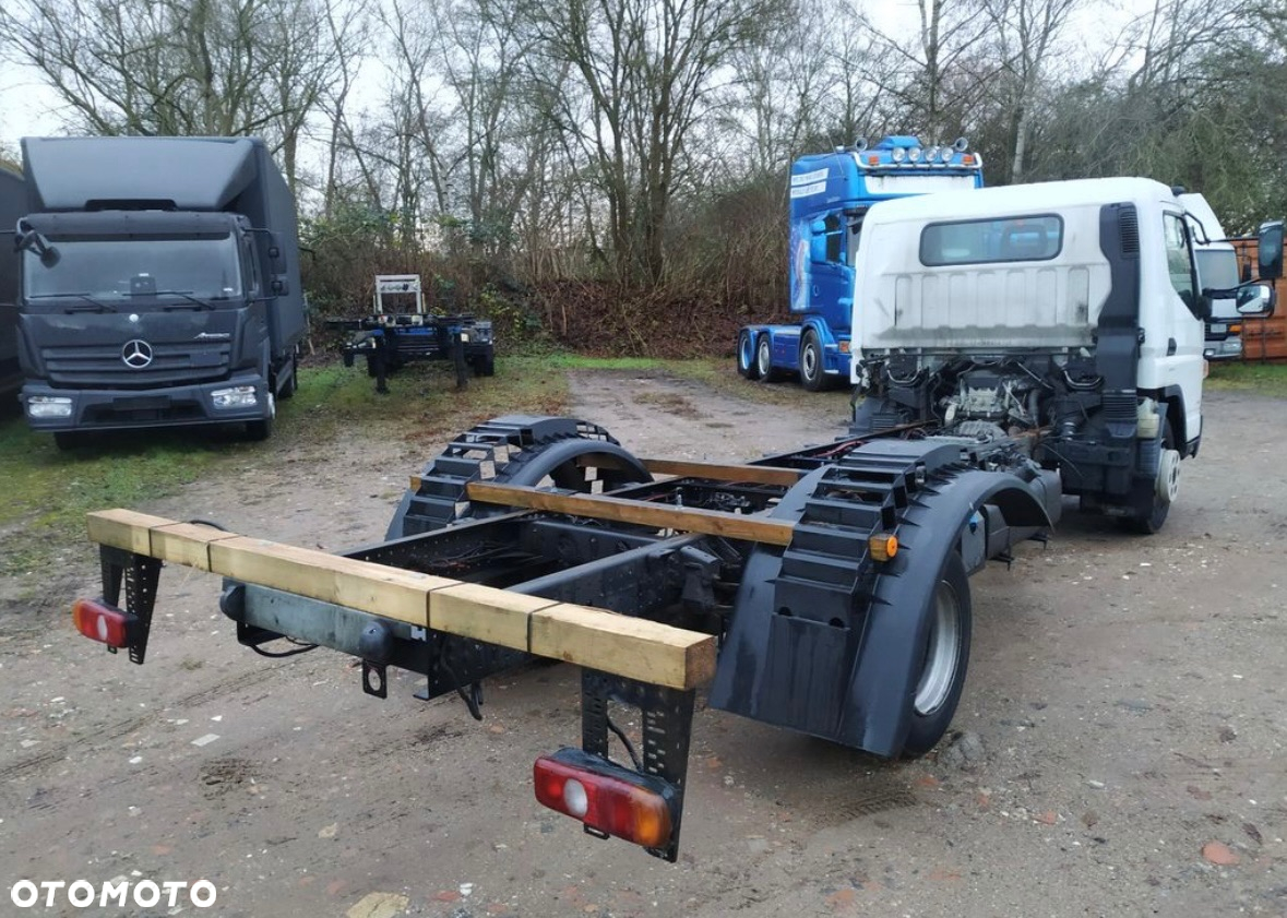 Mitsubishi FUSO CANTER 9C18 Niski przebieg Rama do zabudowy - 3