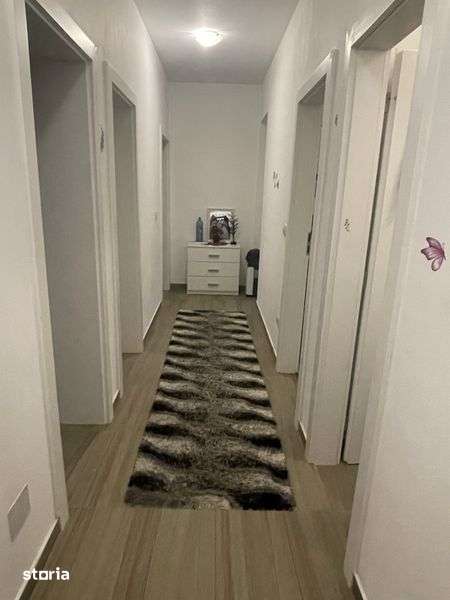 Vand apartament 2 camere in Giroc — fotografia 3