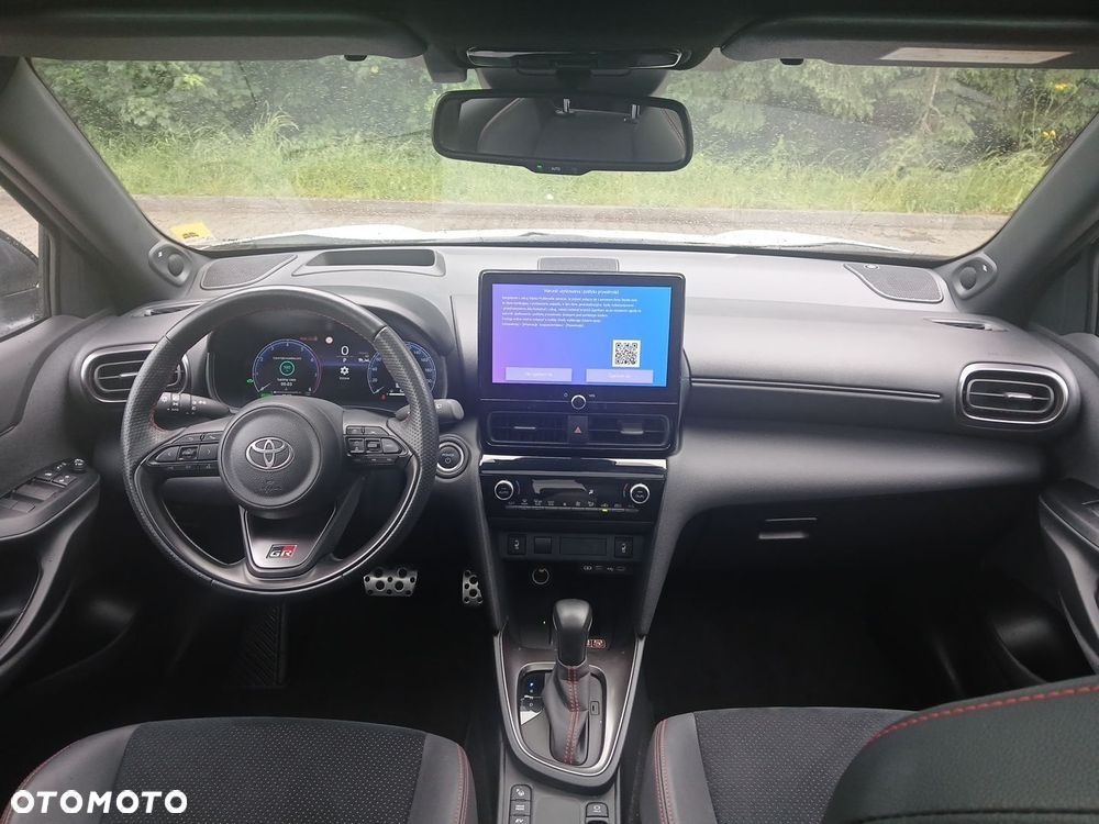 Toyota Yaris Cross Hybrid 1.5 GR Sport - 3
