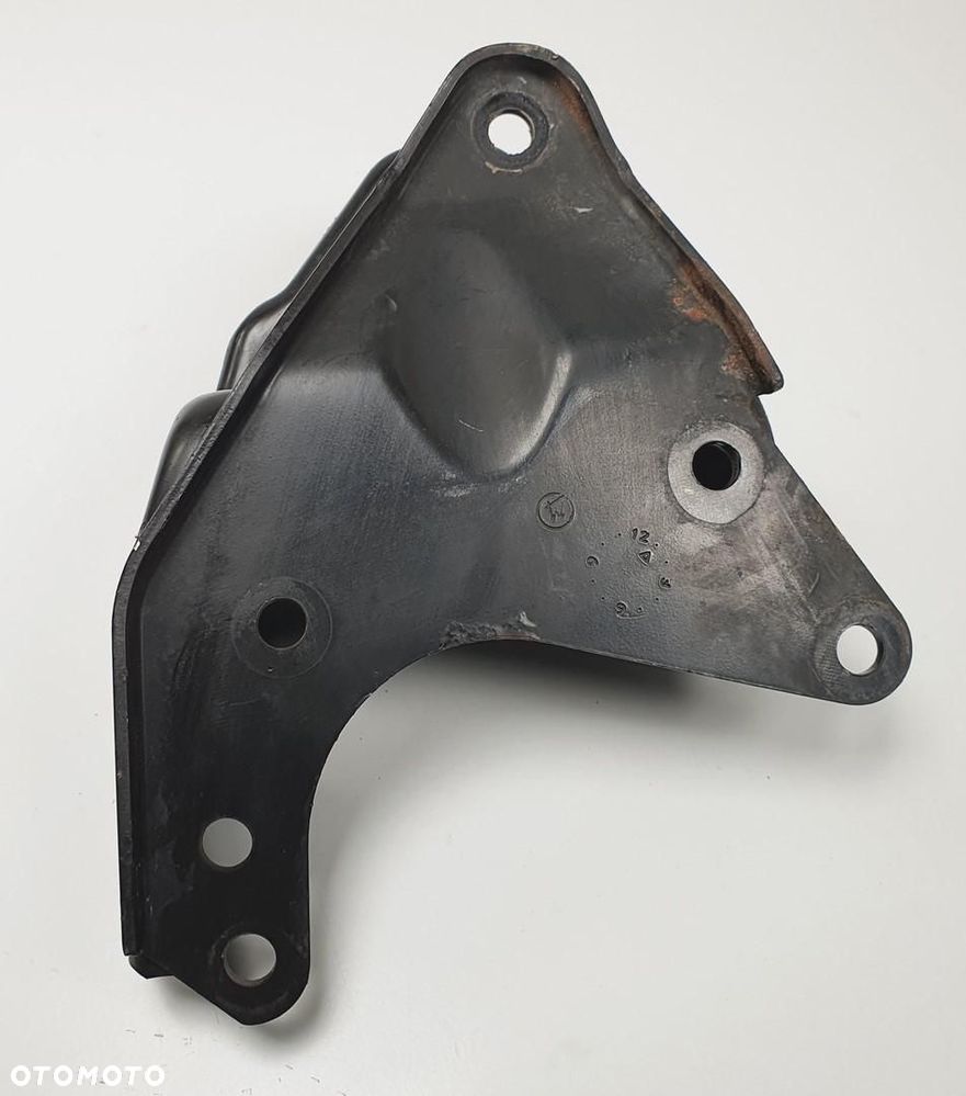 UCHWYT MOCOWANIE WSPORNIK VOLVO V40 I - 3