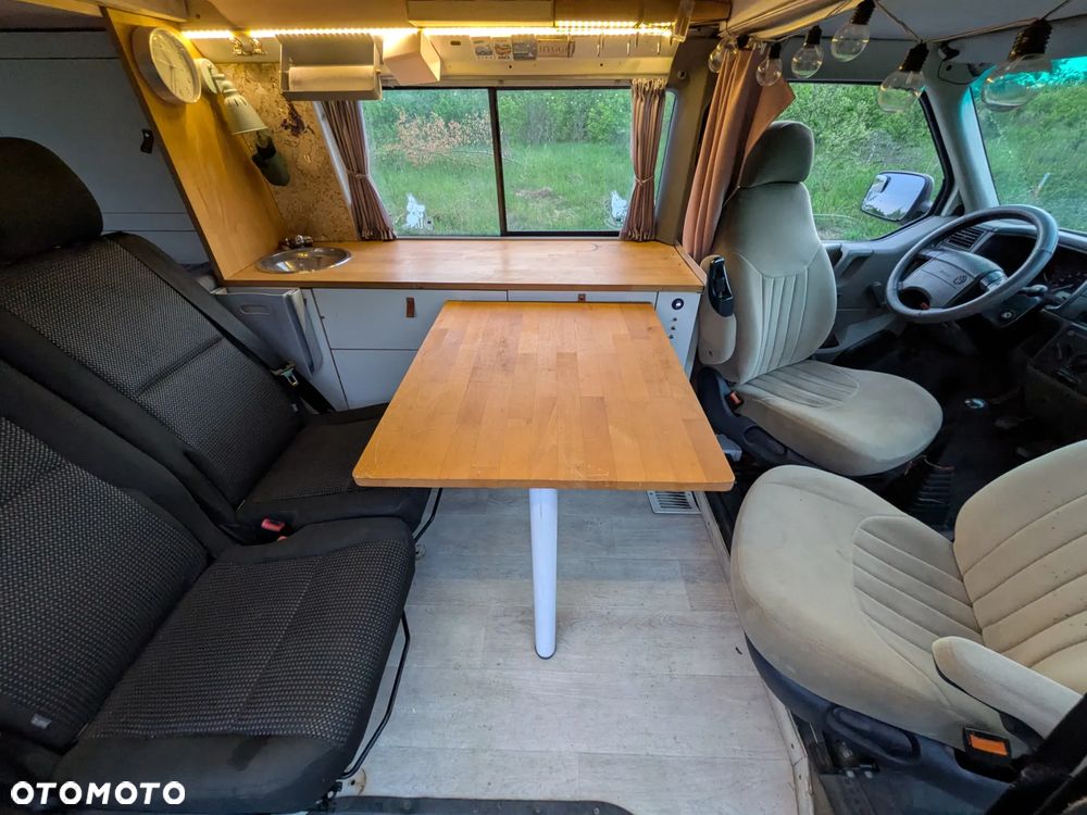 Volkswagen Transporter T4 - 5