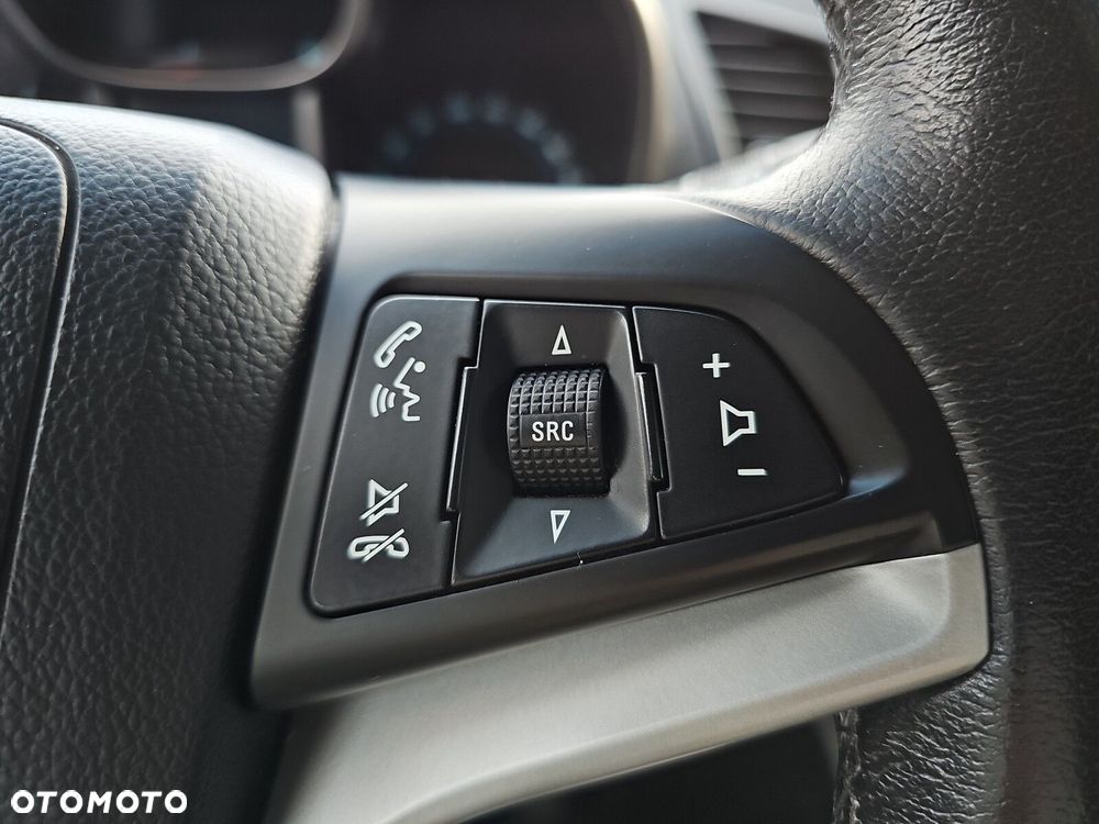 Chevrolet Orlando - 17