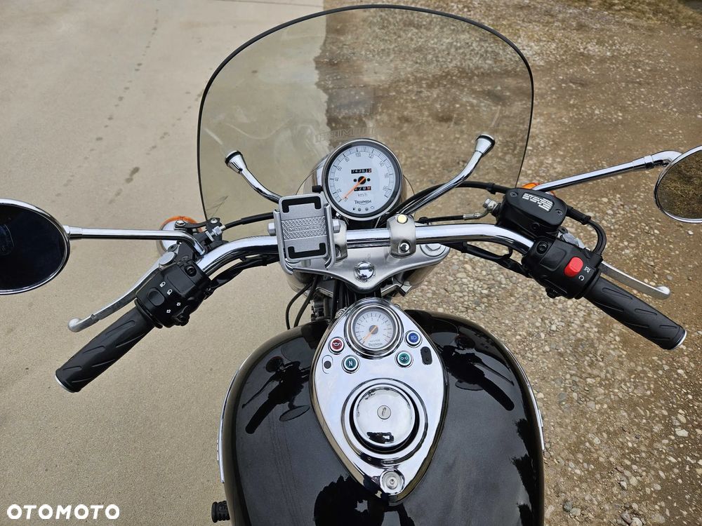 Triumph Speedmaster - 27