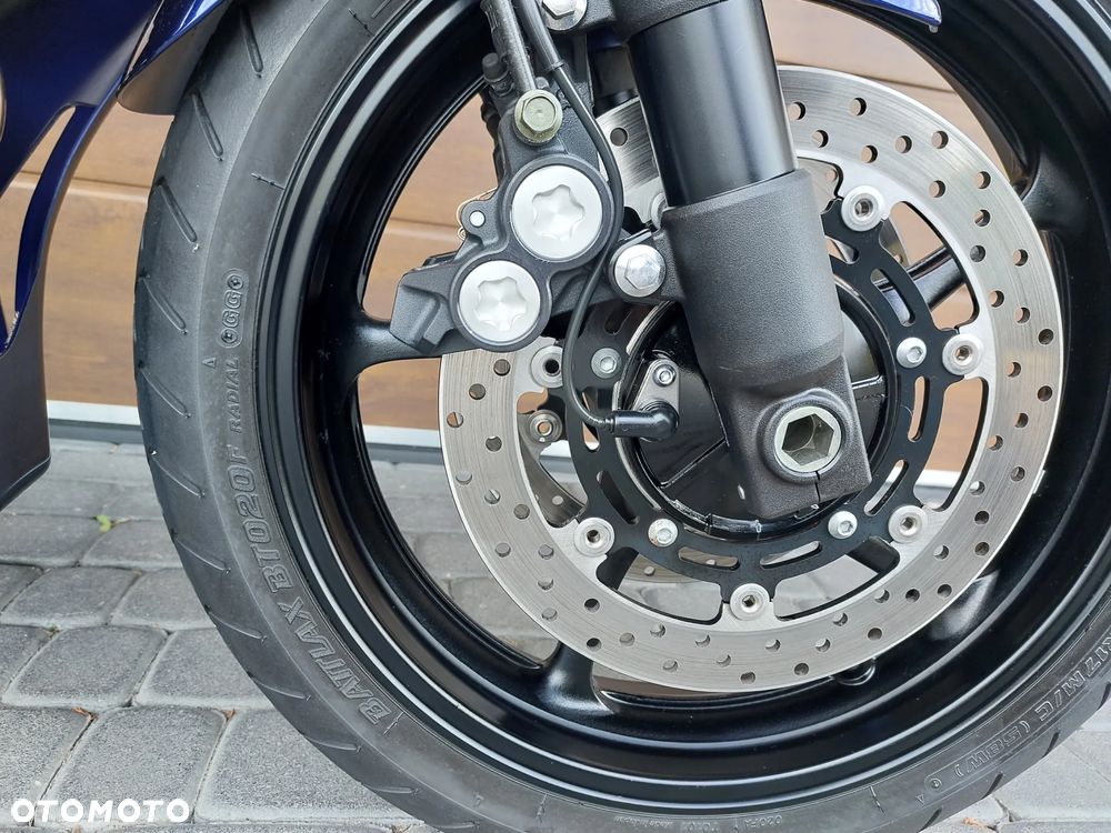 Yamaha FZ6 - 17