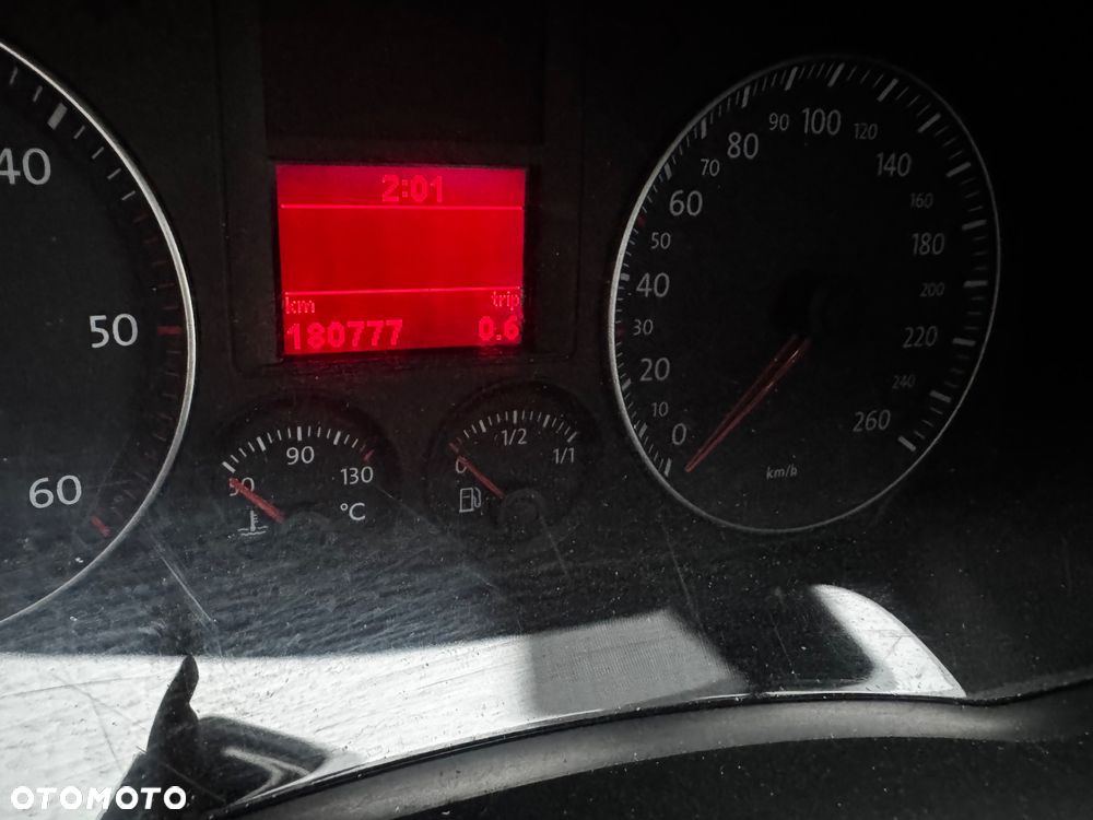 Volkswagen Golf Plus - 16