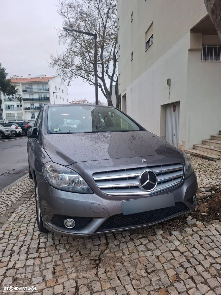 Mercedes-Benz B 180 CDI Style - 1