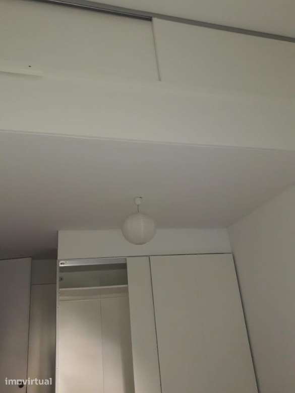 Excelente T3 Duplex, renovado, numa zona central em Penha de França - Grande imagem: 4/13