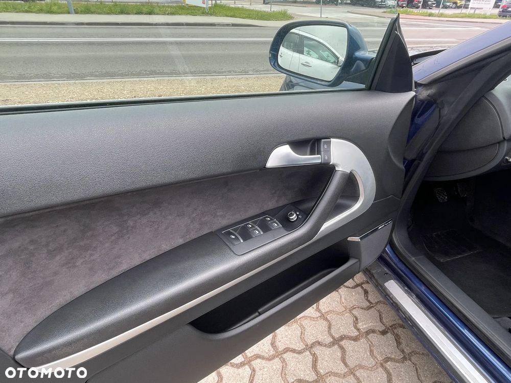 Audi A3 Cabrio 2.0 TDI DPF S Line Sportpaket (plus) - 19