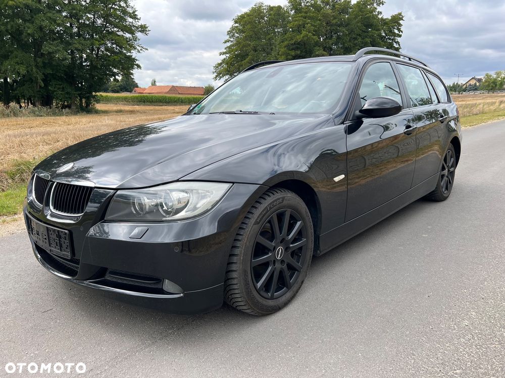BMW Seria 3 320d DPF Touring - 3