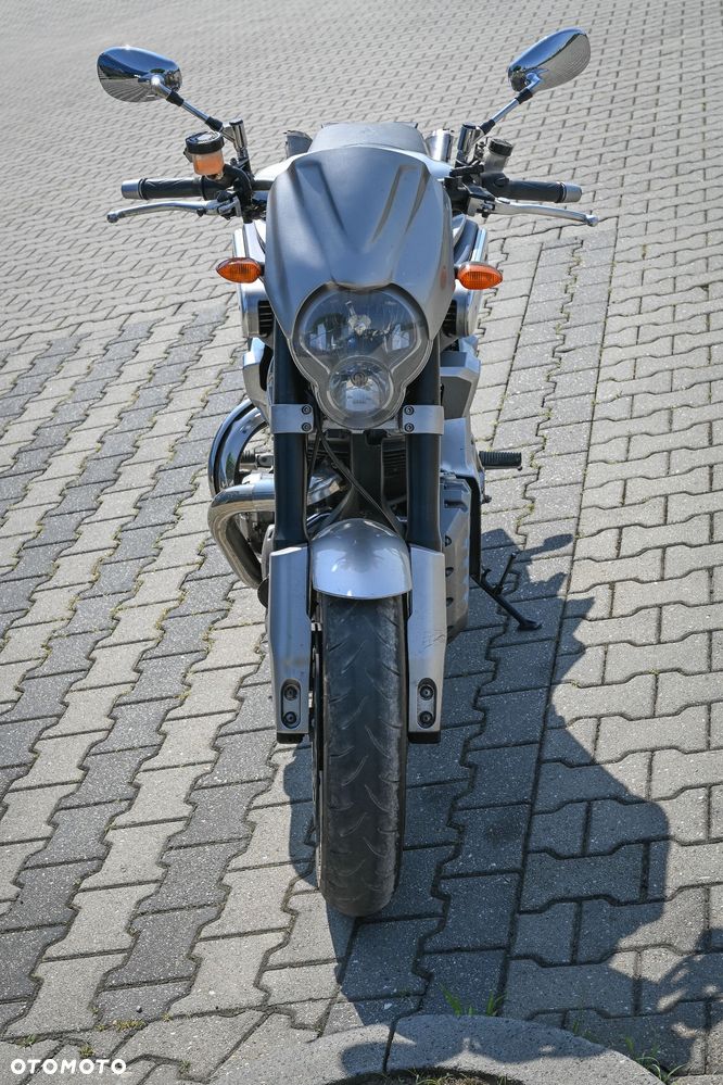 Yamaha MT - 7