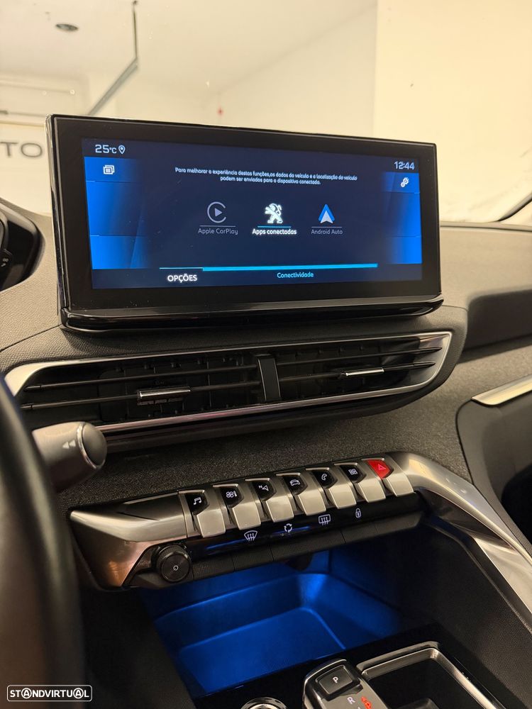 Peugeot 5008 PureTech 130 EAT8 Stop & Start Allure Pack - 28