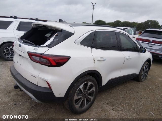 Ford Escape 2.0 EcoBoost AWD Titanium - 9