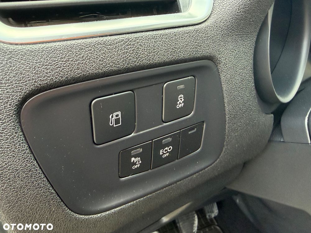 Citroën C4 e-HDi 115 Exclusive - 35