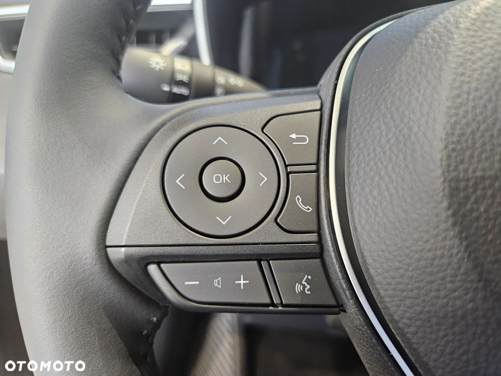 Suzuki Swace 1.8 Hybrid Premium Plus CVT - 8