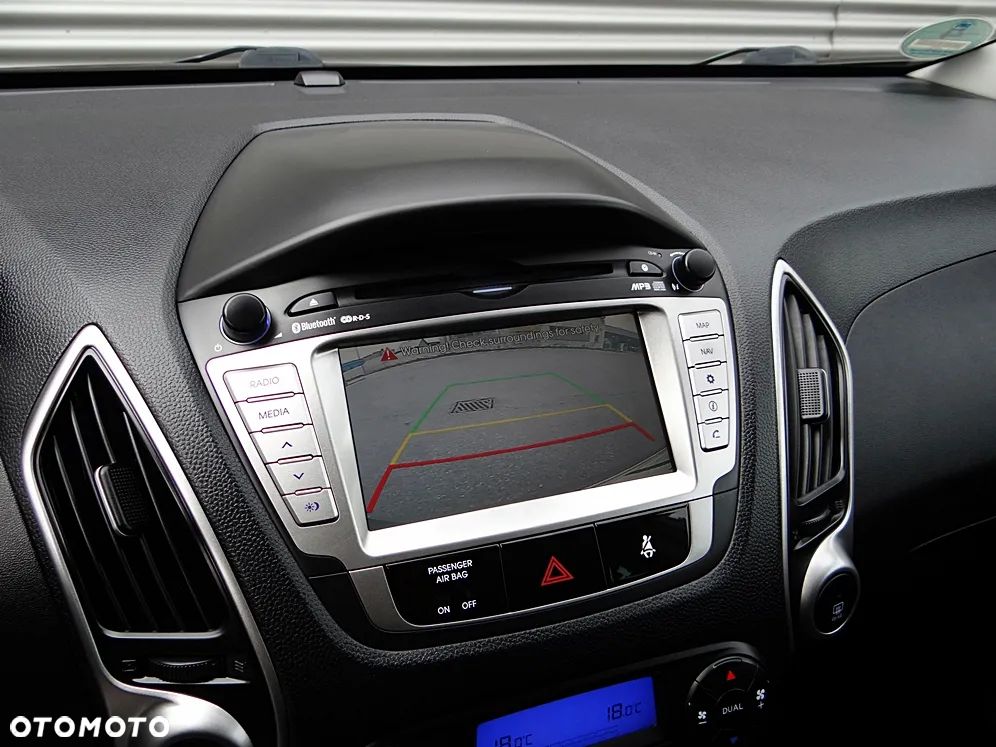 Hyundai ix35 2.0 CRDi 4WD Automatik Premium - 29