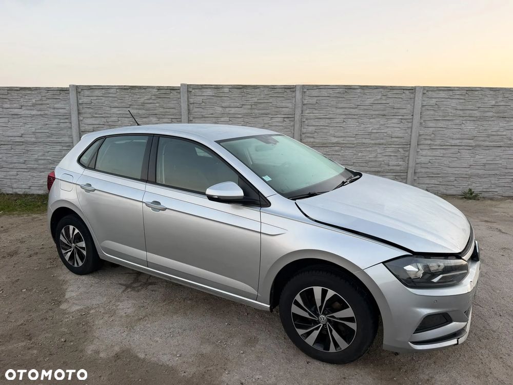 Volkswagen Polo 2018 photo 3