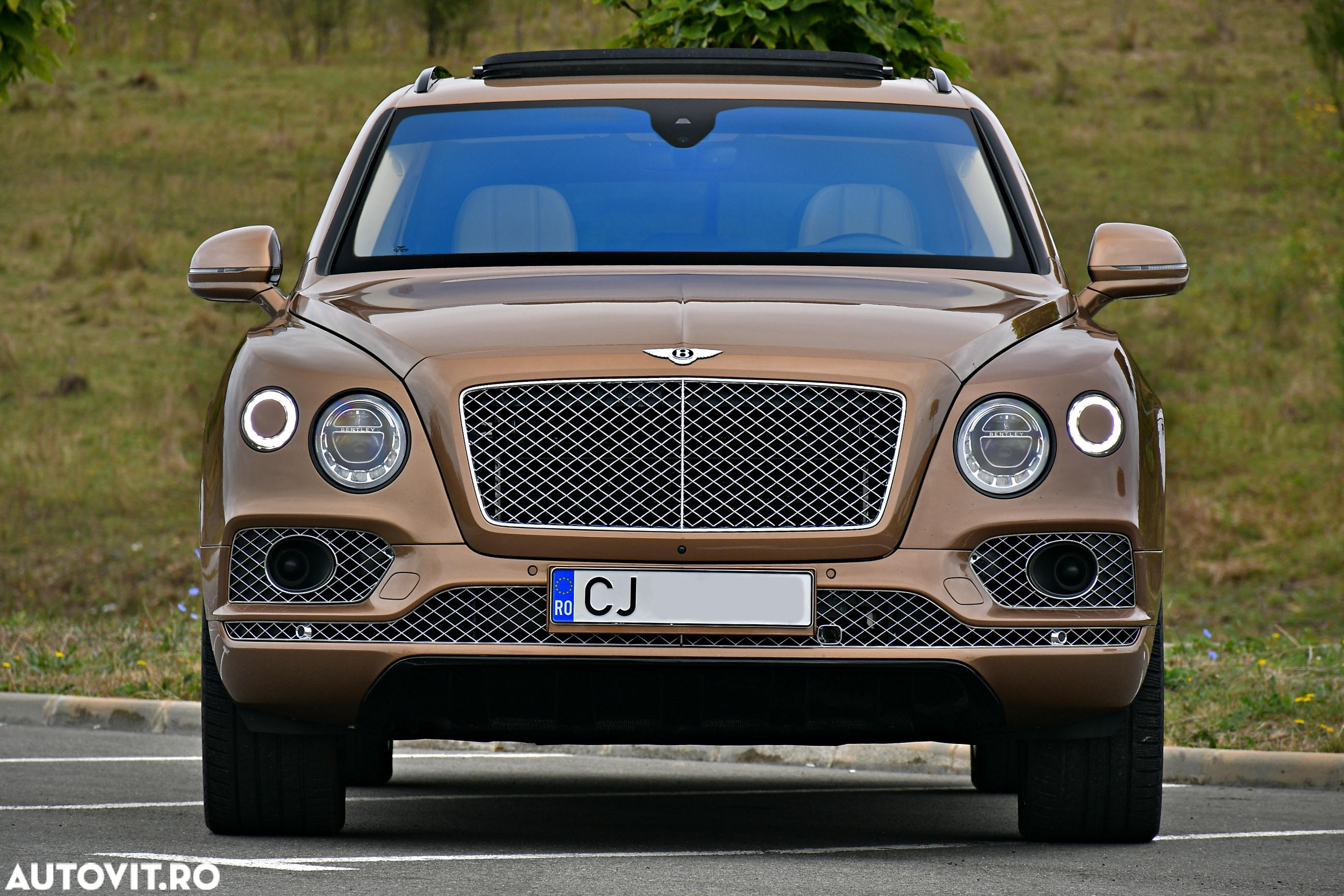 Bentley Bentayga W12 Mulliner - 3