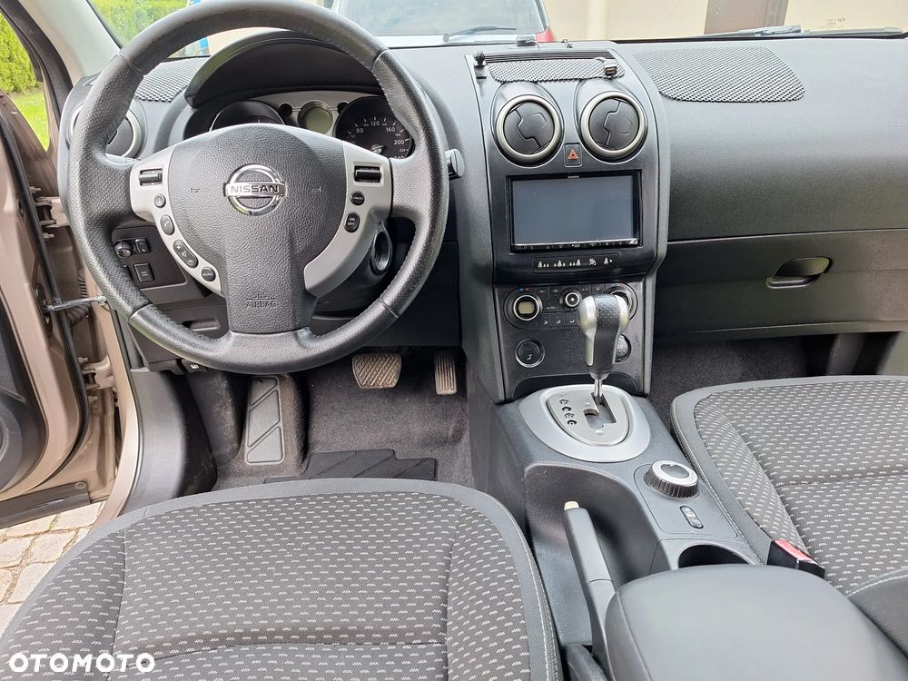 Nissan Qashqai 2.0 dCi 4 x 4 DPF acenta - 10