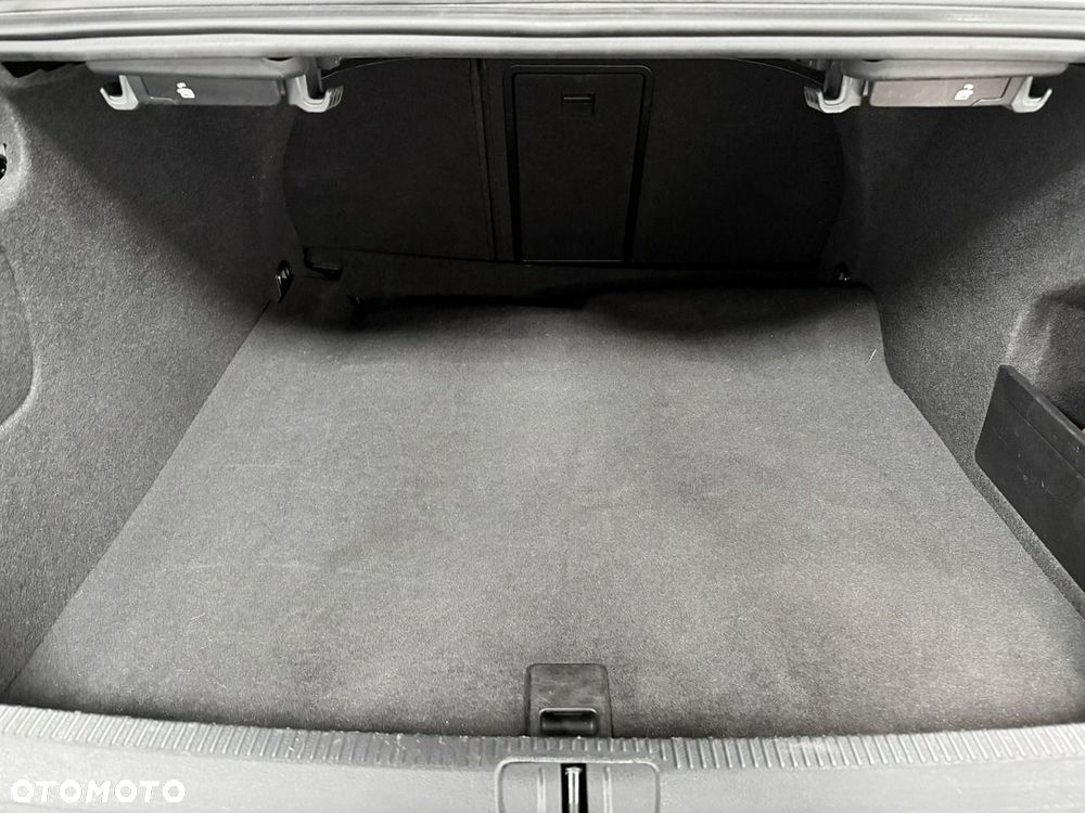 Volkswagen CC 2.0 TSI - 30