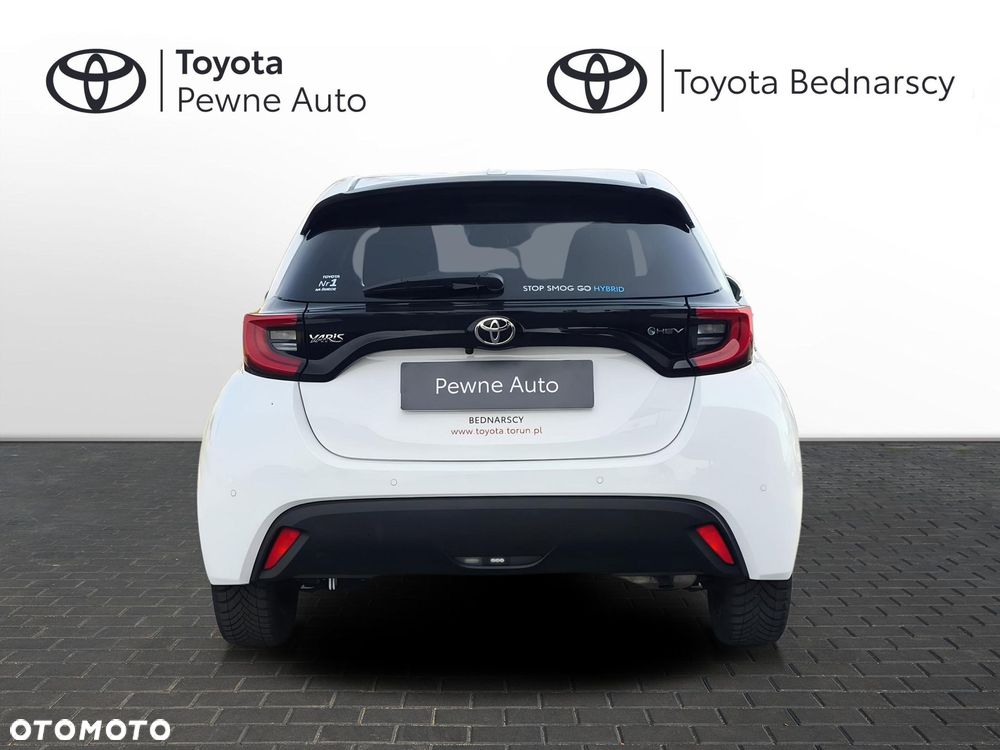 Toyota Yaris Hybrid 1.5 Style - 4