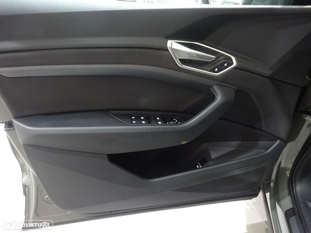 Audi Q8 e-Tron 55 quattro Advanced - 9