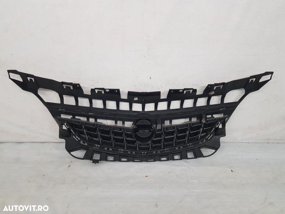 Grila radiator Opel Astra J dupa 2009 - 6