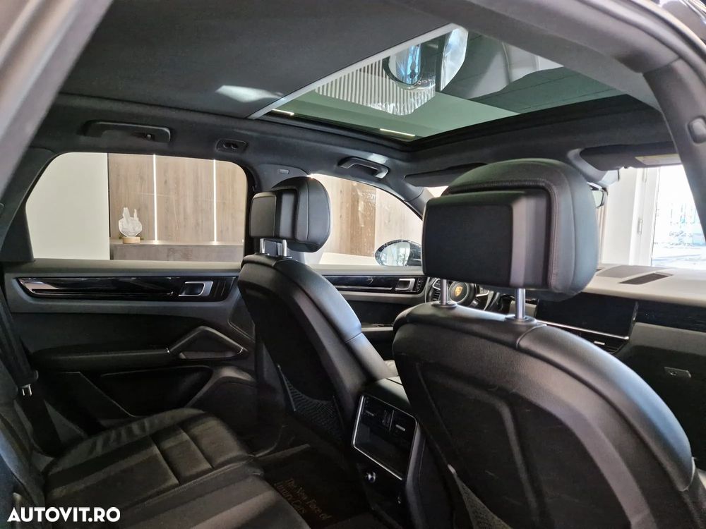Porsche Cayenne Tiptronic S - 22