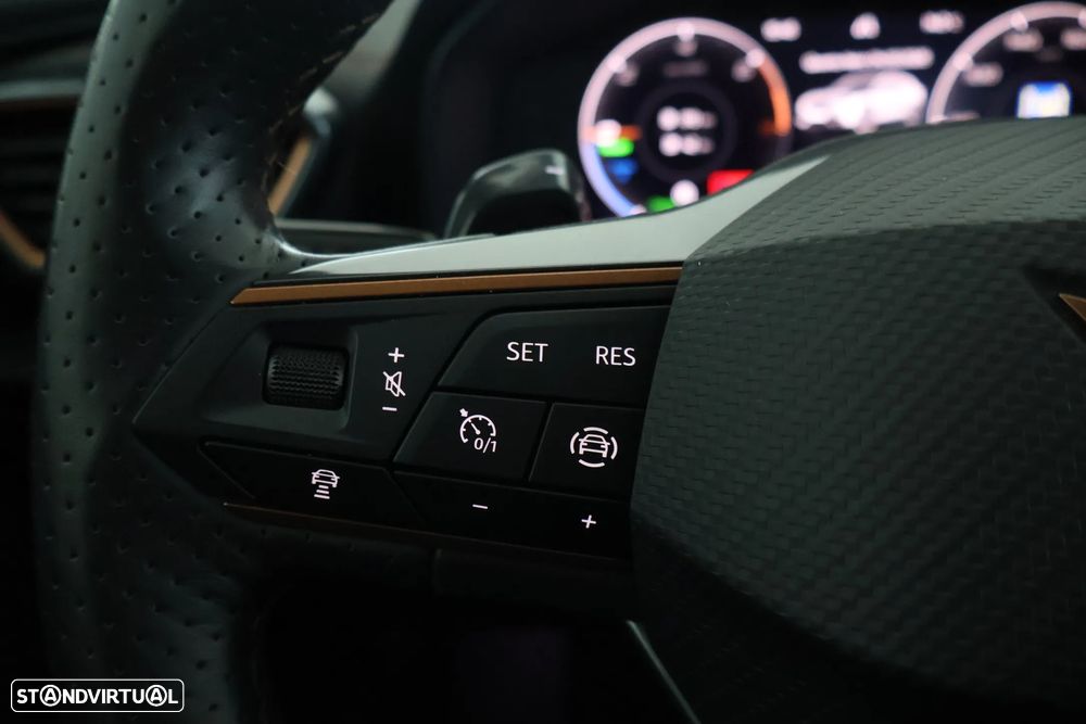 Cupra Formentor 1.4 e-Hybrid DSG - 26