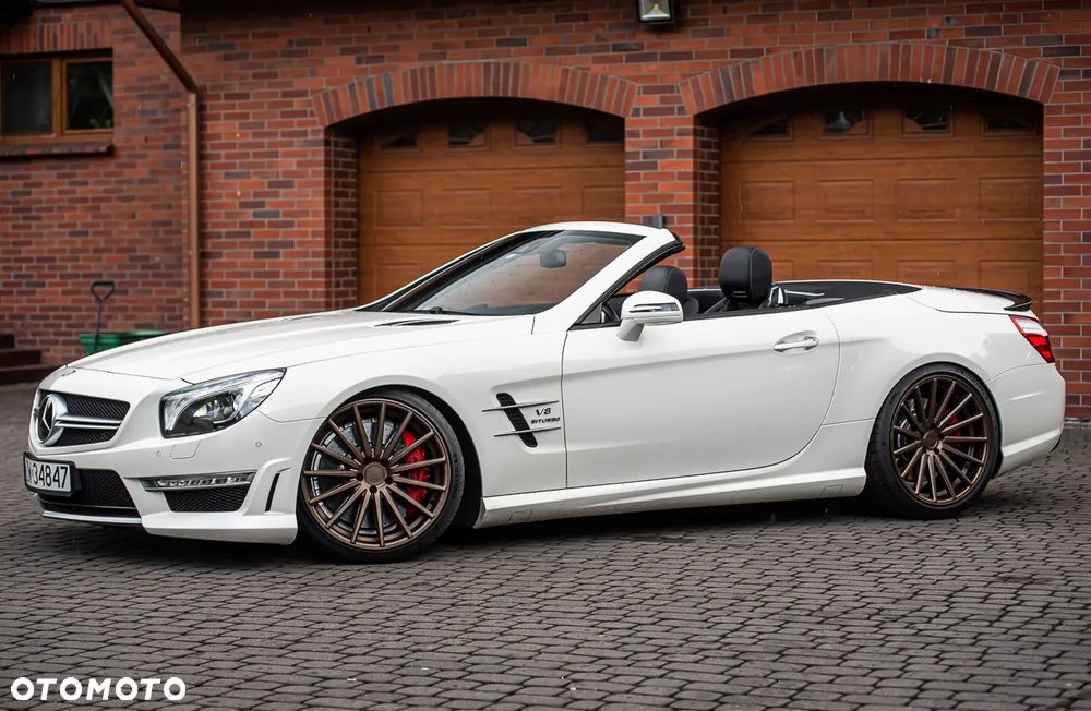Mercedes-Benz SL 63 AMG AMG Speedshift MCT 7-Gang Sportgetriebe AMG Performance Package - 9