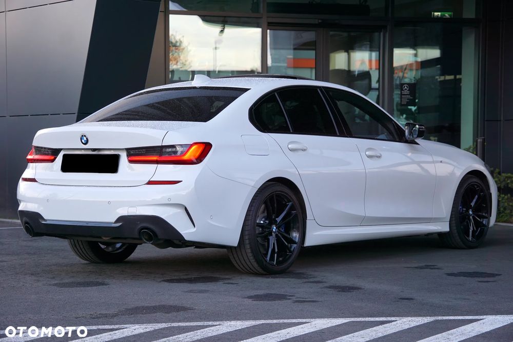 BMW Seria 3 330i xDrive M Sport sport - 8