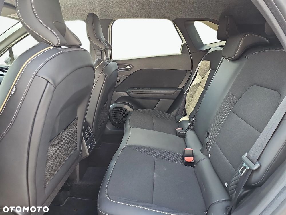 Renault Symbioz 1.6 E-Tech Full Hybrid 145 Iconic - 24