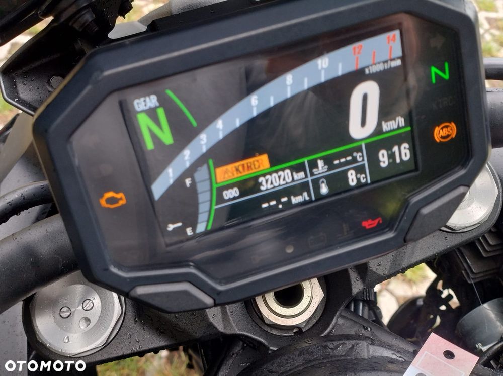 Kawasaki H2 - 17